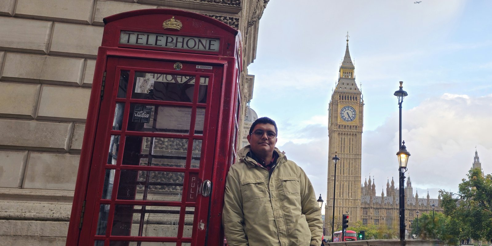 Equipo de Viajes en Oferta en oficina